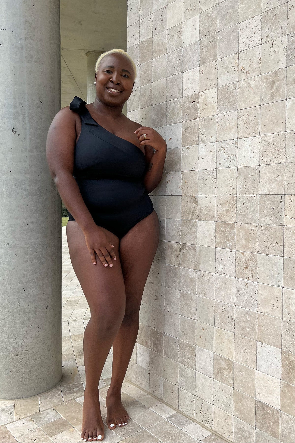 Classic One Shoulder BLACK - Image 12