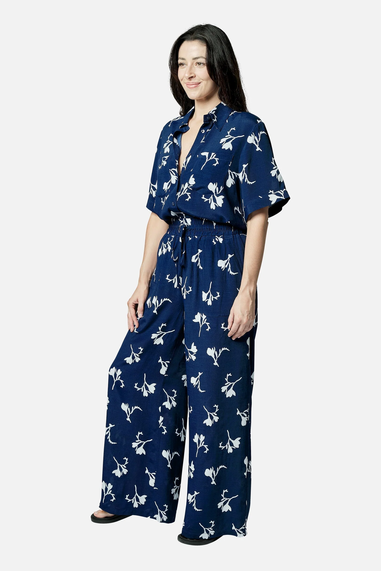 Short Sleeve Button-Up Shirt FREESIA SILHOUETTE NAVY - Image 8